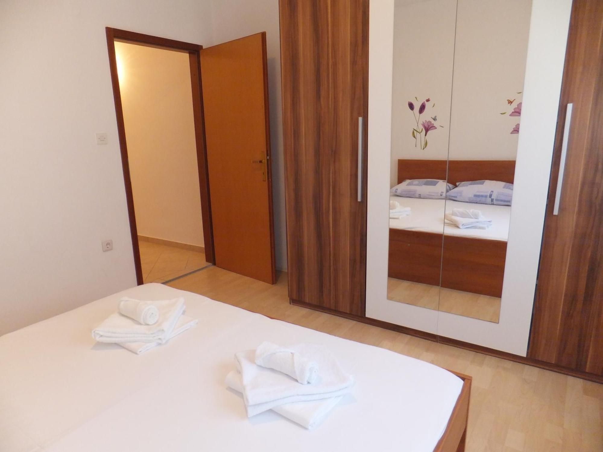 Apartments Justic Supetarska Draga Zimmer foto